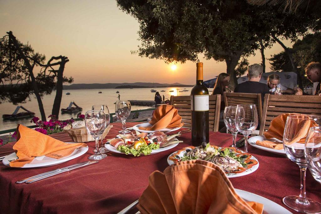 Mobile Home Heaven Biograd Biograd Na Moru Exterior foto